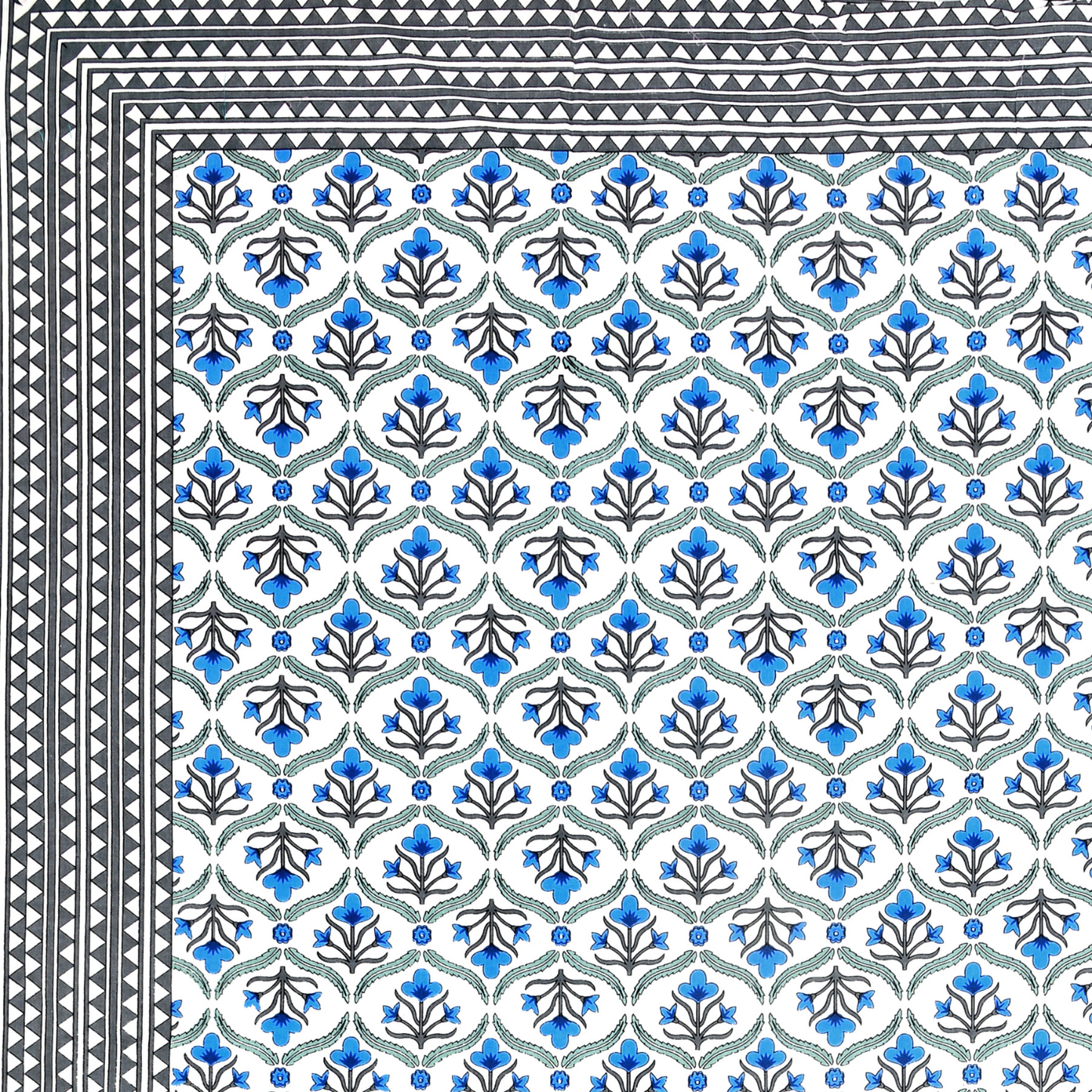 Kalakriti Indigo Charm Pure Cotton Double Bedsheet with 2 Pillow Covers
