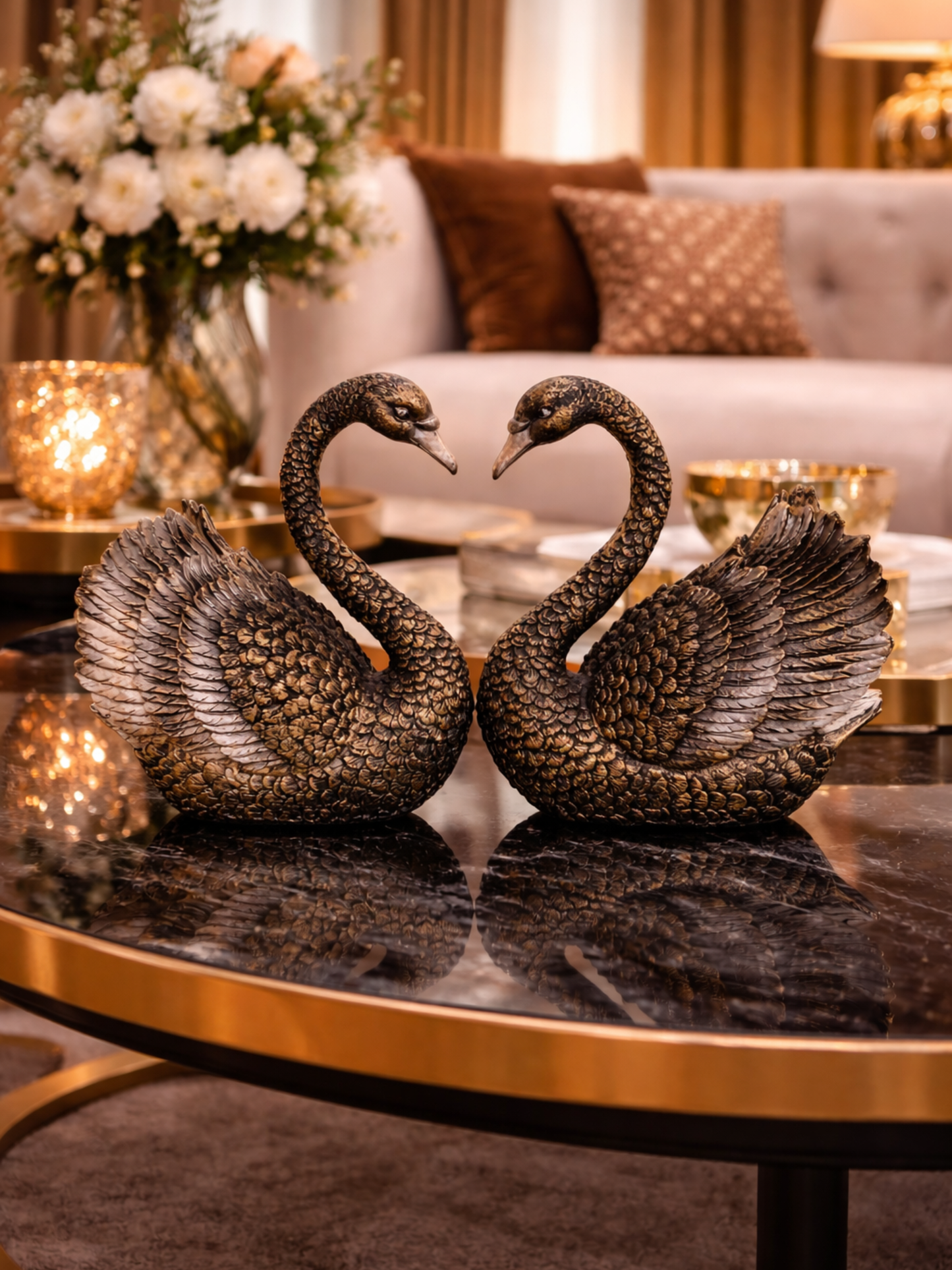 Royal Noir Swan Pair