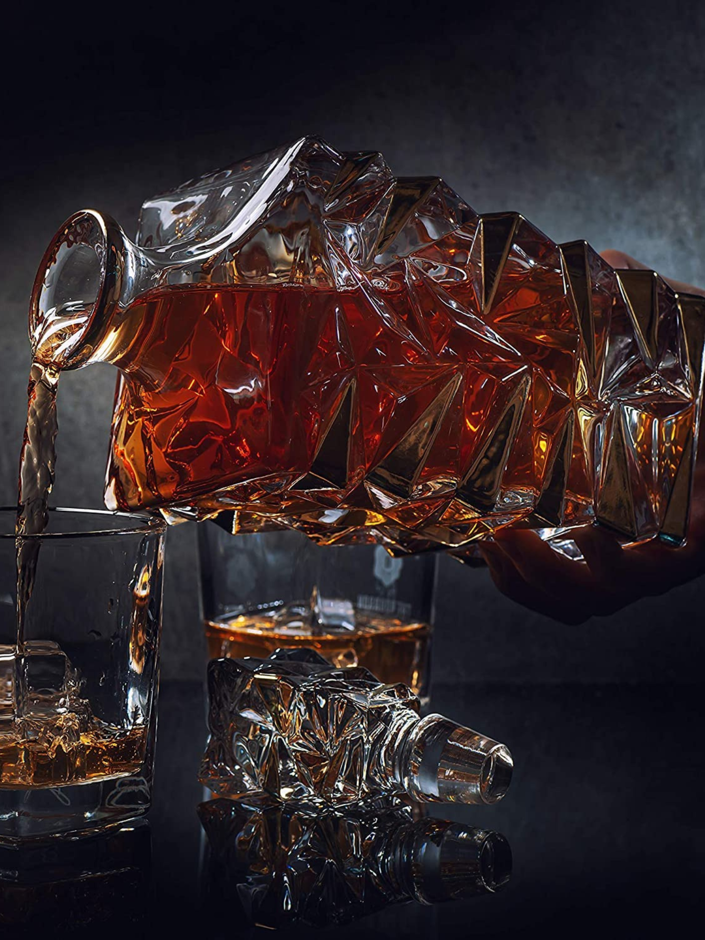 Royal Cut Crystal Decanter (850 ML)