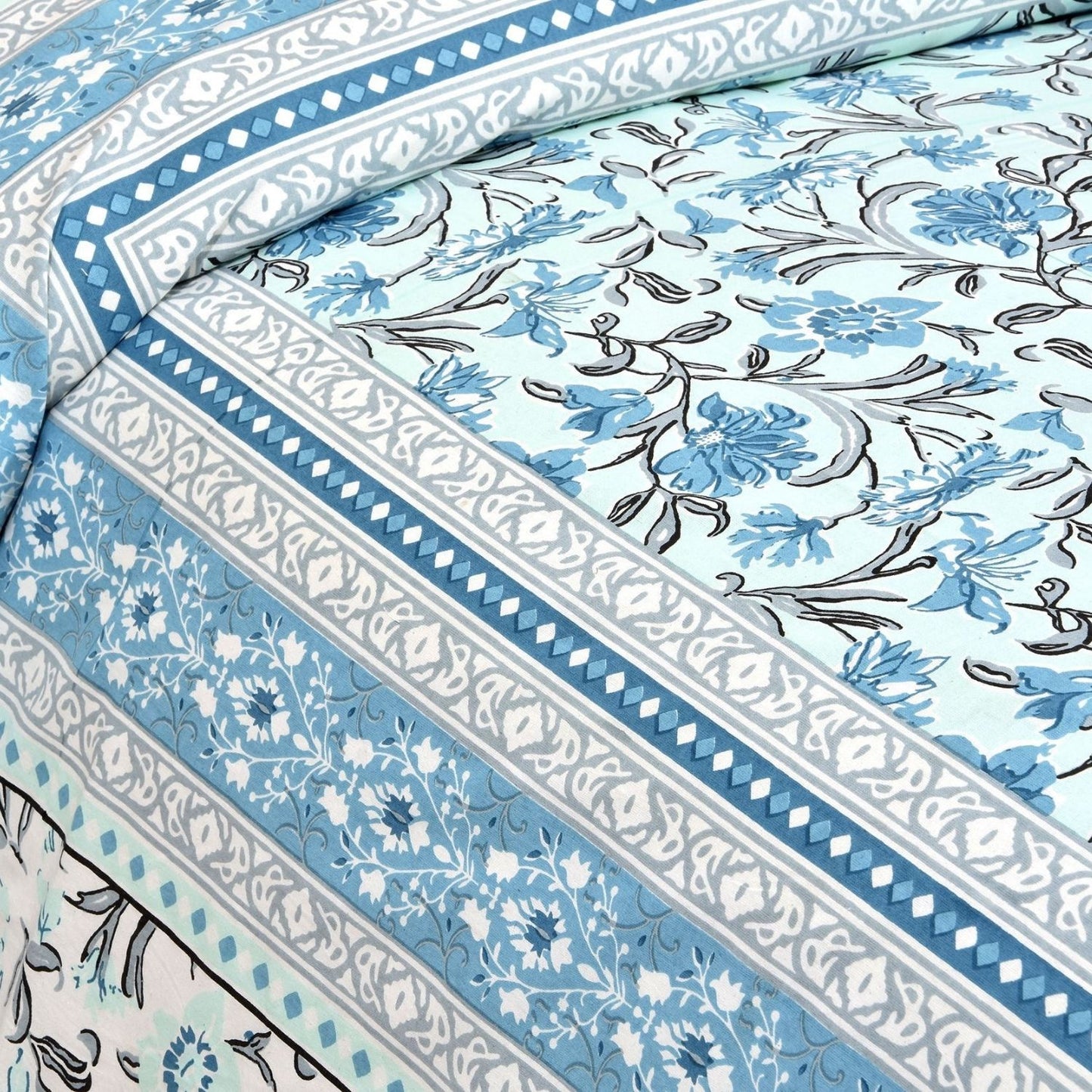 Haveli Romance – Ethnic Jaipuri Printed Bedsheet Set with Pillow Covers