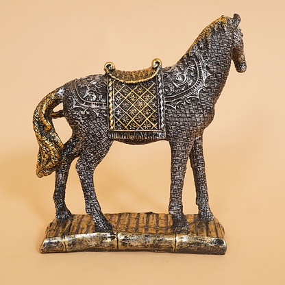 Regal Saddle Horse Figurine