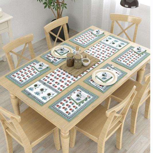 Green Trail Table Mat Set